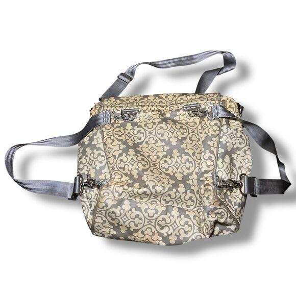 Petunia Pickle Bottom Large Carryall Berkshire Geometric Pattern Diaper Bag - Picture 3 of 16